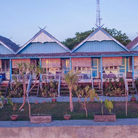 Moyo Island Resort Zewnętrze zdjęcie