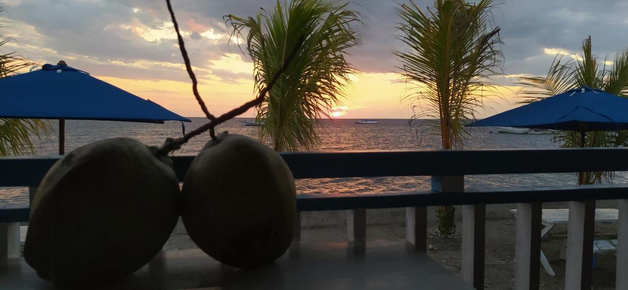 Moyo Island Resort Zewnętrze zdjęcie
